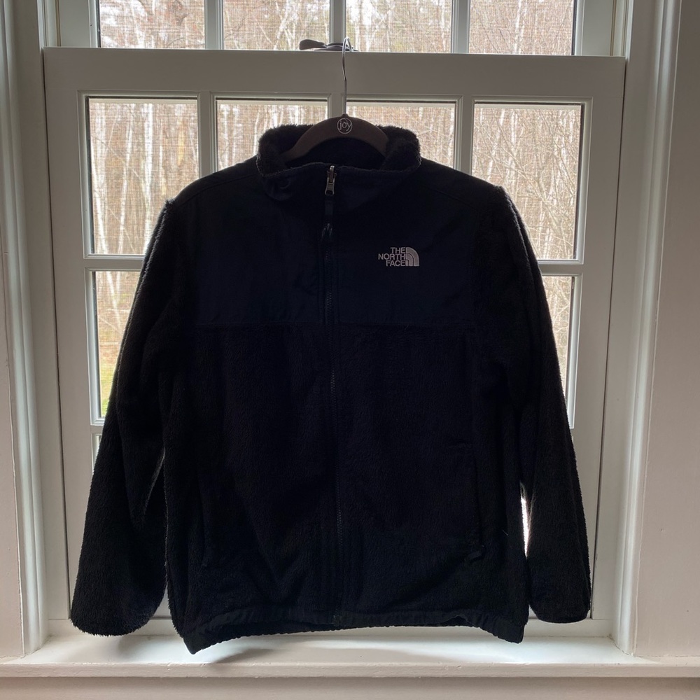 Black Fuzzy North Face Zip-up